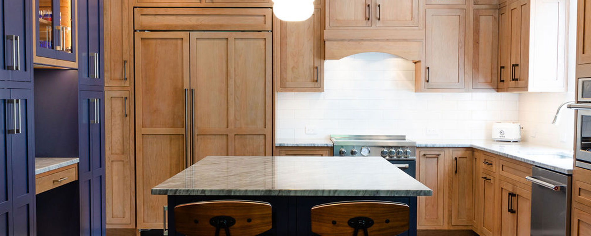 Kitchen With Island